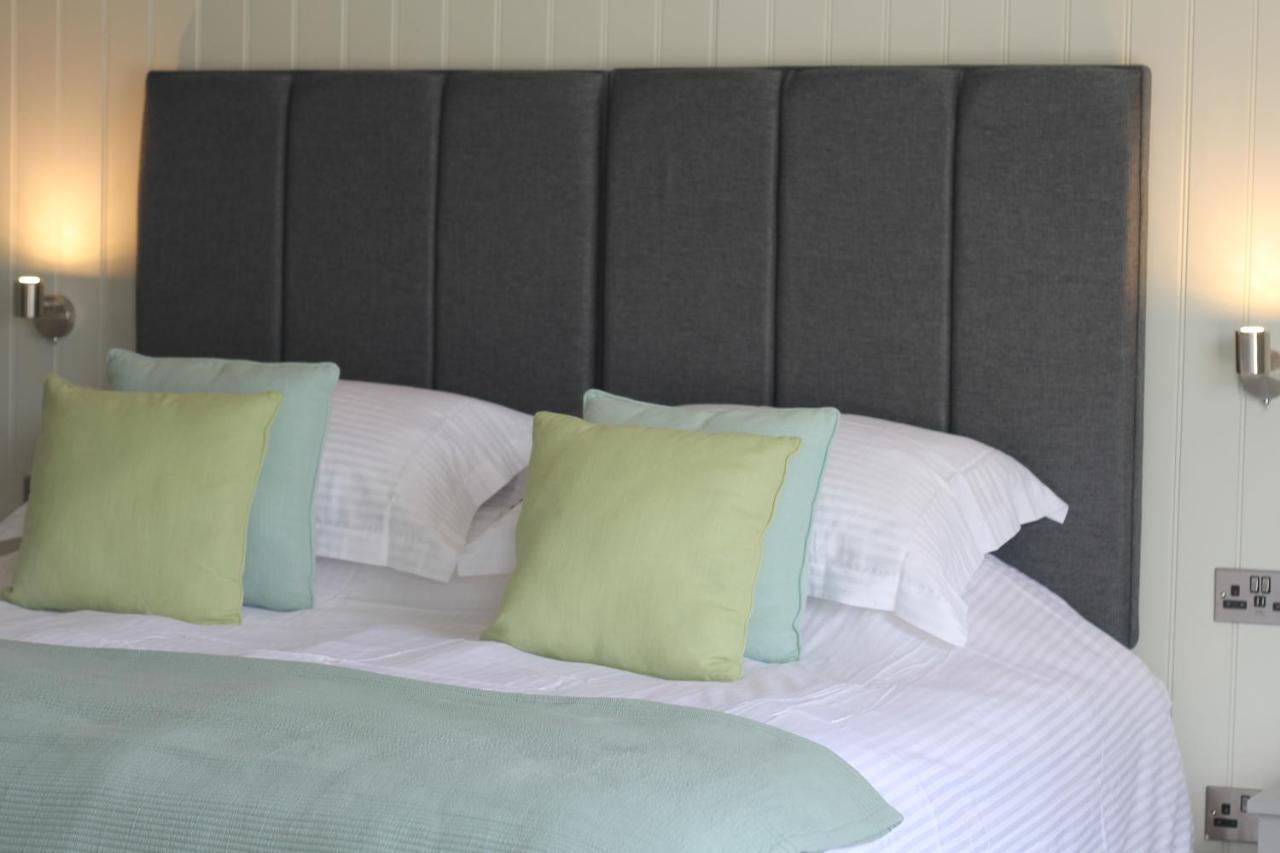 The Five Pilchards Inn Helston Room photo
